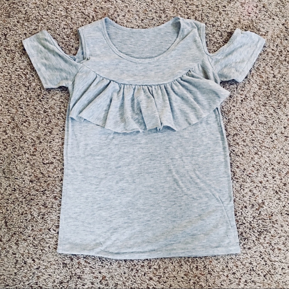 Gray cold shoulder t-shirt